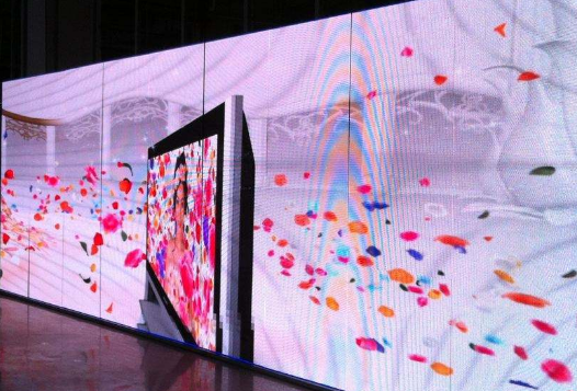 室內(nèi)全彩LED顯示屏的使用注意事項(xiàng)?